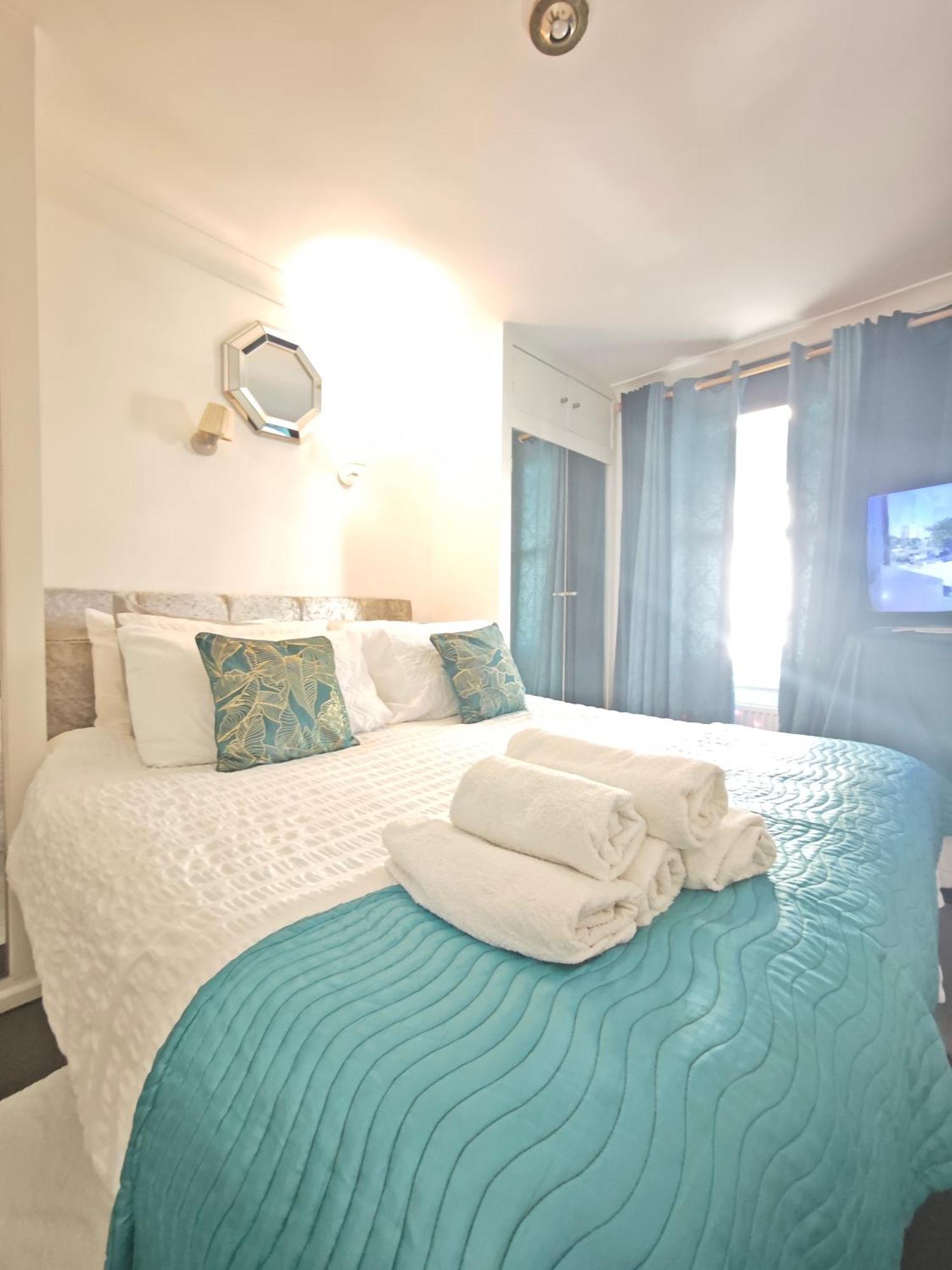 Sunny 1 Bedroom Flat In Central ロンドン エクステリア 写真